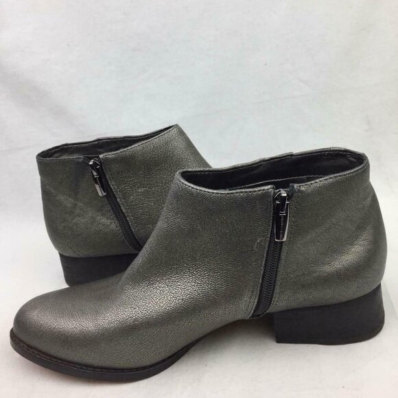 Vince Camuto Cateen Metallic Leather booti… - Picture 5 of 12
